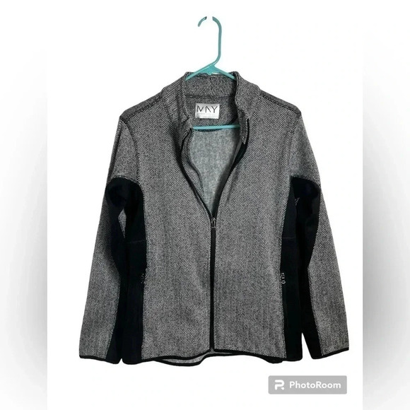 Marc New York Sweaters - Marc New York Herringbone Black and white Sweater size Medium